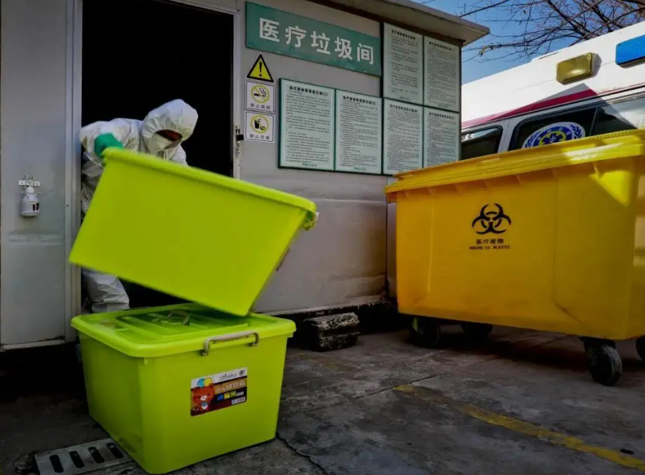 法国日增9万病例，法媒却称中国核酸检测“危害环境”，中方回应