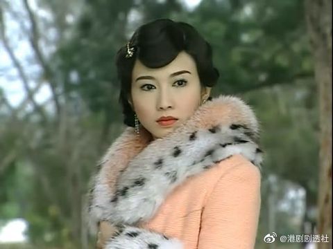 TVB台会“过日子”，一件戏服多人反复穿，有件竟“穿越”几十年