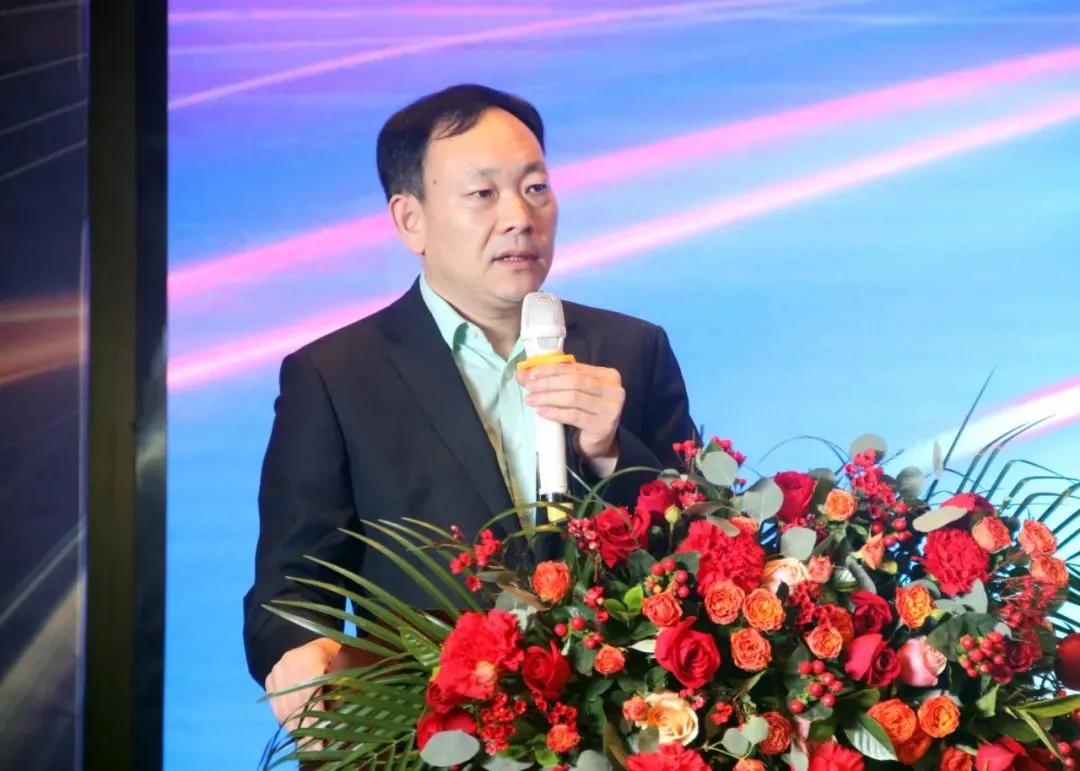 同奋进 齐飞扬丨与时代共舞，共赴新的篇章