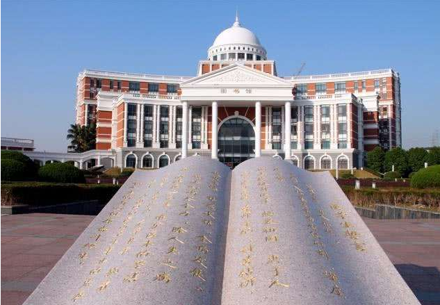 临床医学金字塔出炉，上海交大浙大稳坐塔尖，四川大学跌出前三