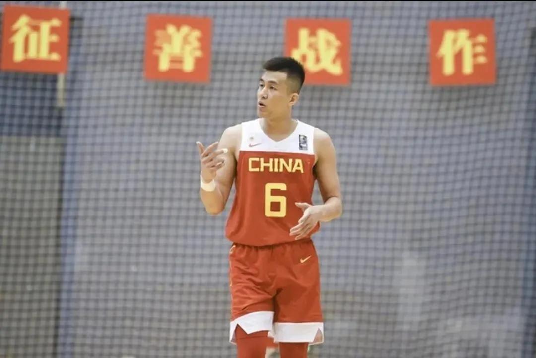 世界杯郭艾伦排名(来自官方认可！FIBA公布球员价值榜，郭艾伦排第一，周琦才倒数？)