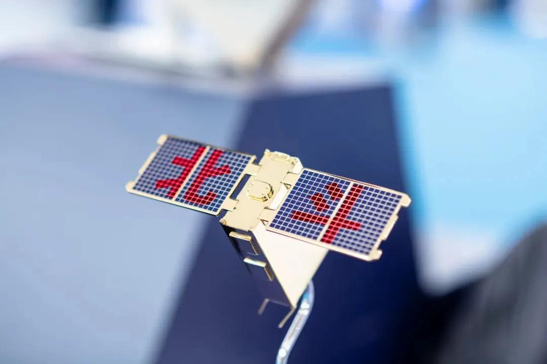 专家称北斗不比GPS差