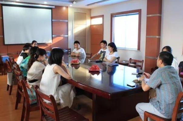 高考结束之前，出题人为啥都“失踪”了？连家人都联系不到