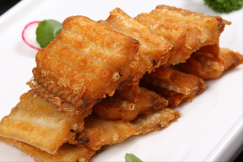 带鱼怎么炸好吃,带鱼怎么炸好吃外酥里嫩色泽金黄
