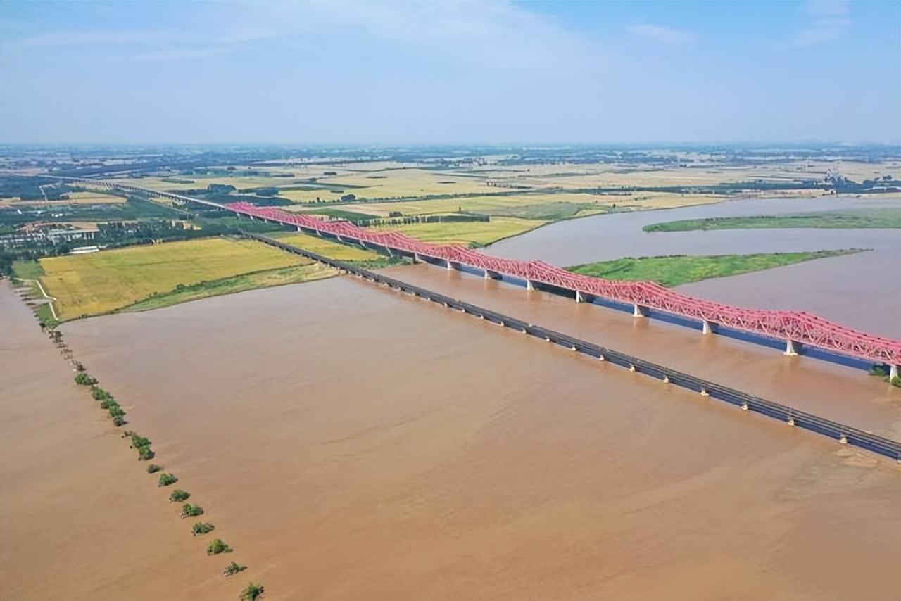 郑州黄河文化公园是黄河地上"悬河"的起点,黄土高原终点,黄河中下游的