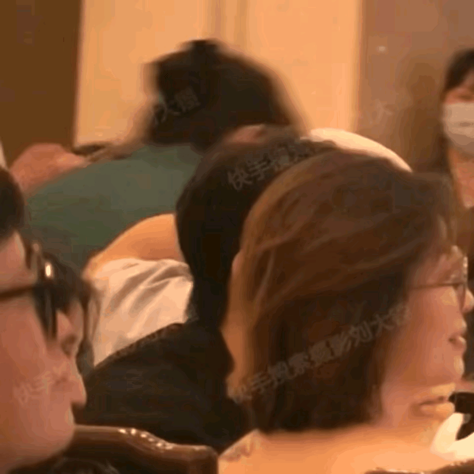 210607拾光盛典的贵公子肖战真的太好看了