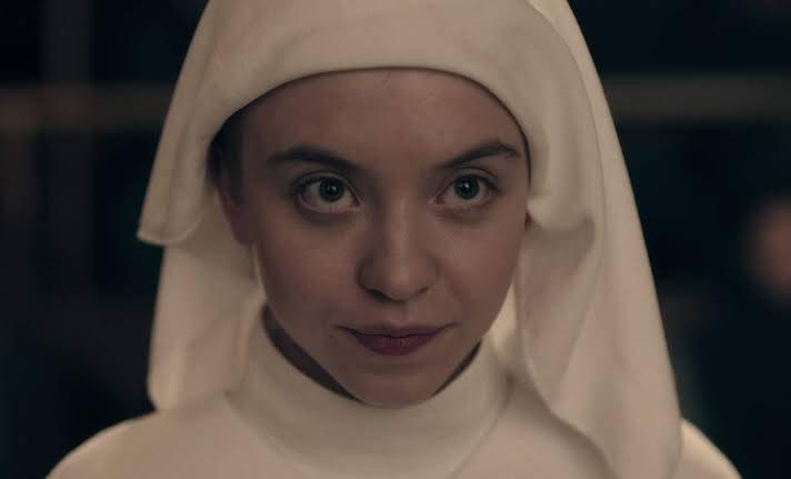 好莱坞美少女爆红！金发碧眼身材火辣，却被骂丑直播爆哭？