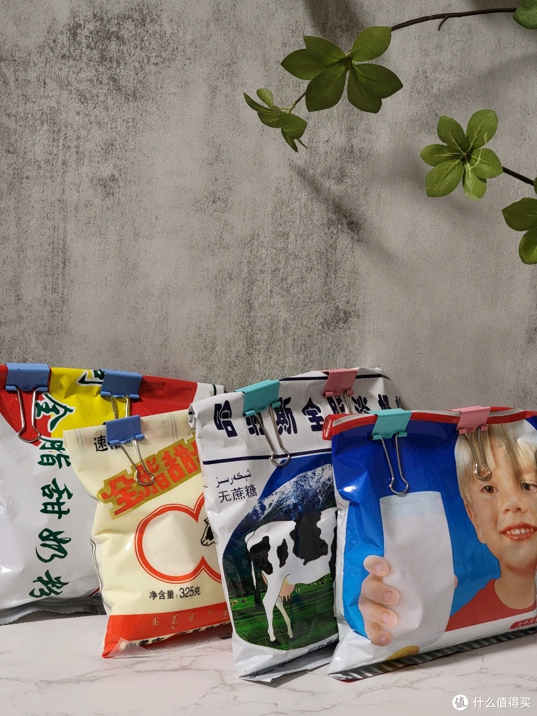 成人奶粉怎么买，中国人不骗中国人八款国产宝藏奶粉大横评
