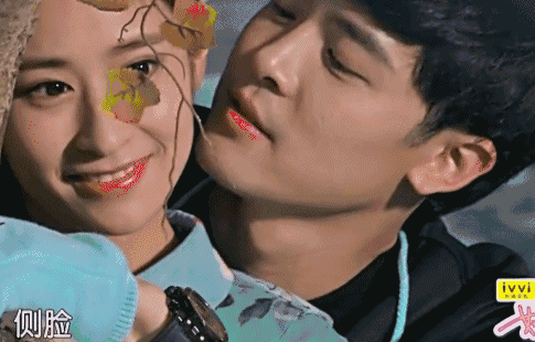 颖儿：父母为了她分居7年，她与丈夫AA制，生完孩子9天就复出拍戏