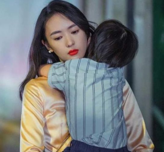 “我也想当情绪稳定的好妈妈”，五个女人心声，道出了女人的心酸