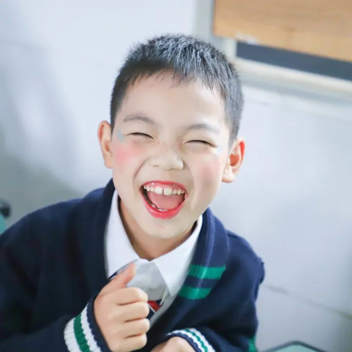 花田花绽，阅读悦心｜双流区黄甲小学举行读书节之阅读表演赛