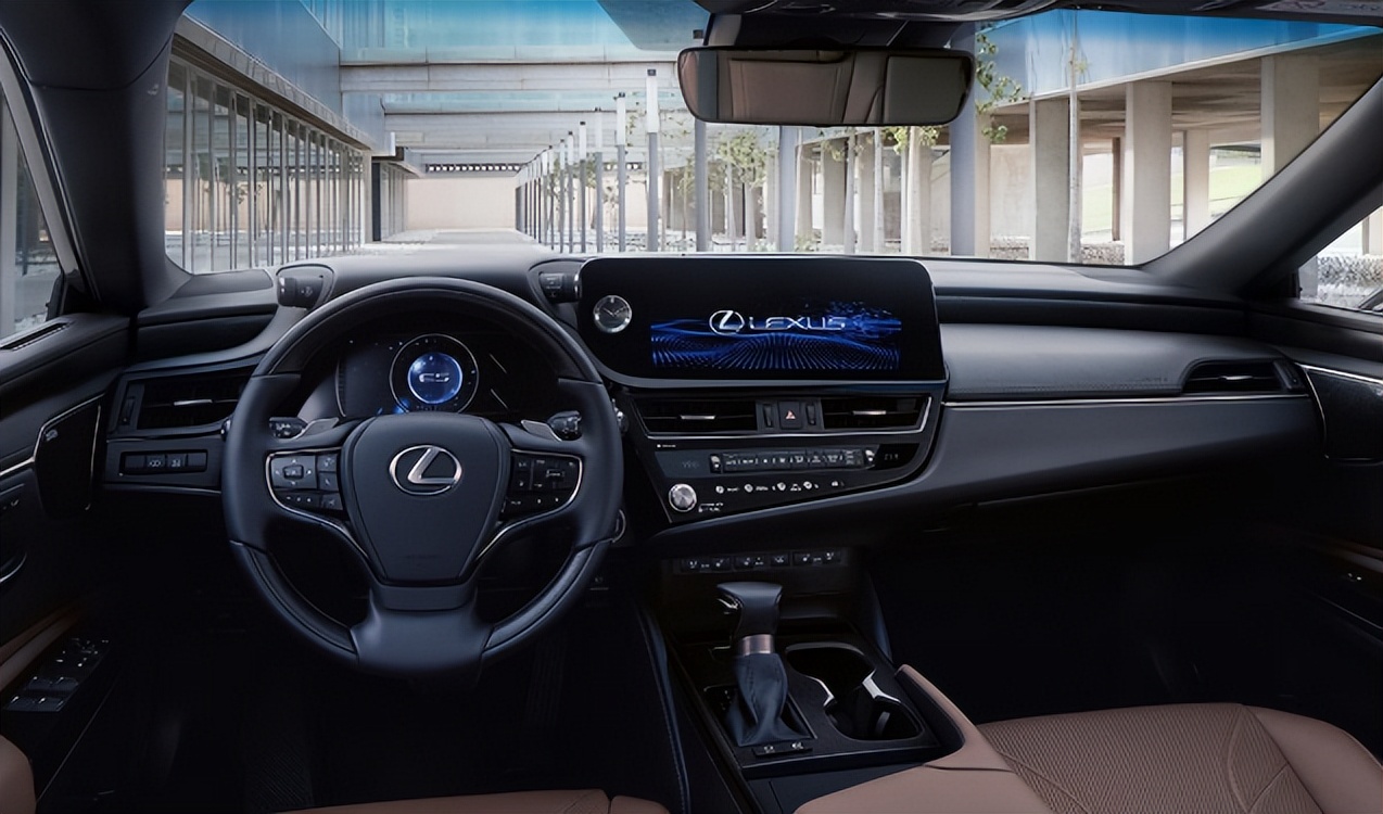 取消触控板、支持Car Play，2023款雷克萨斯ES发布