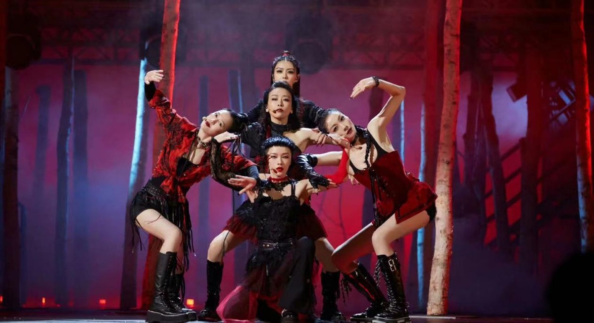 乘风破浪的姐姐第三场《这世界有那么多的人》主题公演赛新鲜出炉