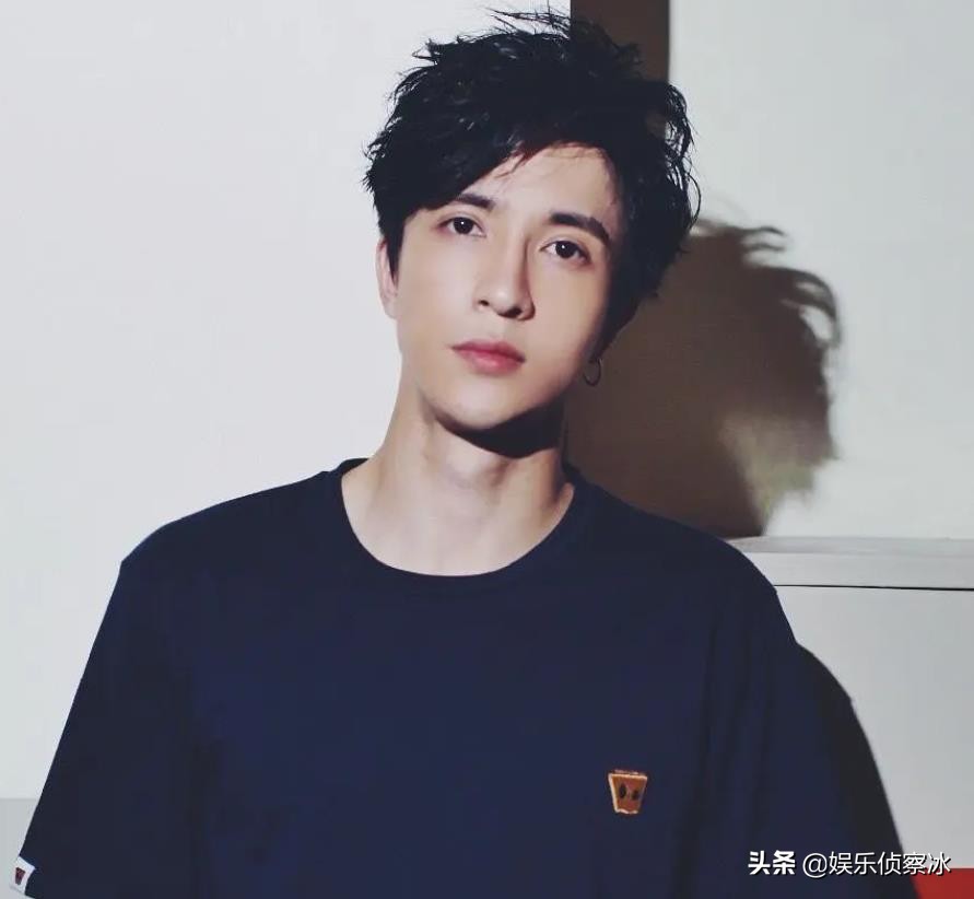 周深第一！薛之谦李荣浩上榜年度品质歌手top10，难听榜也有他？