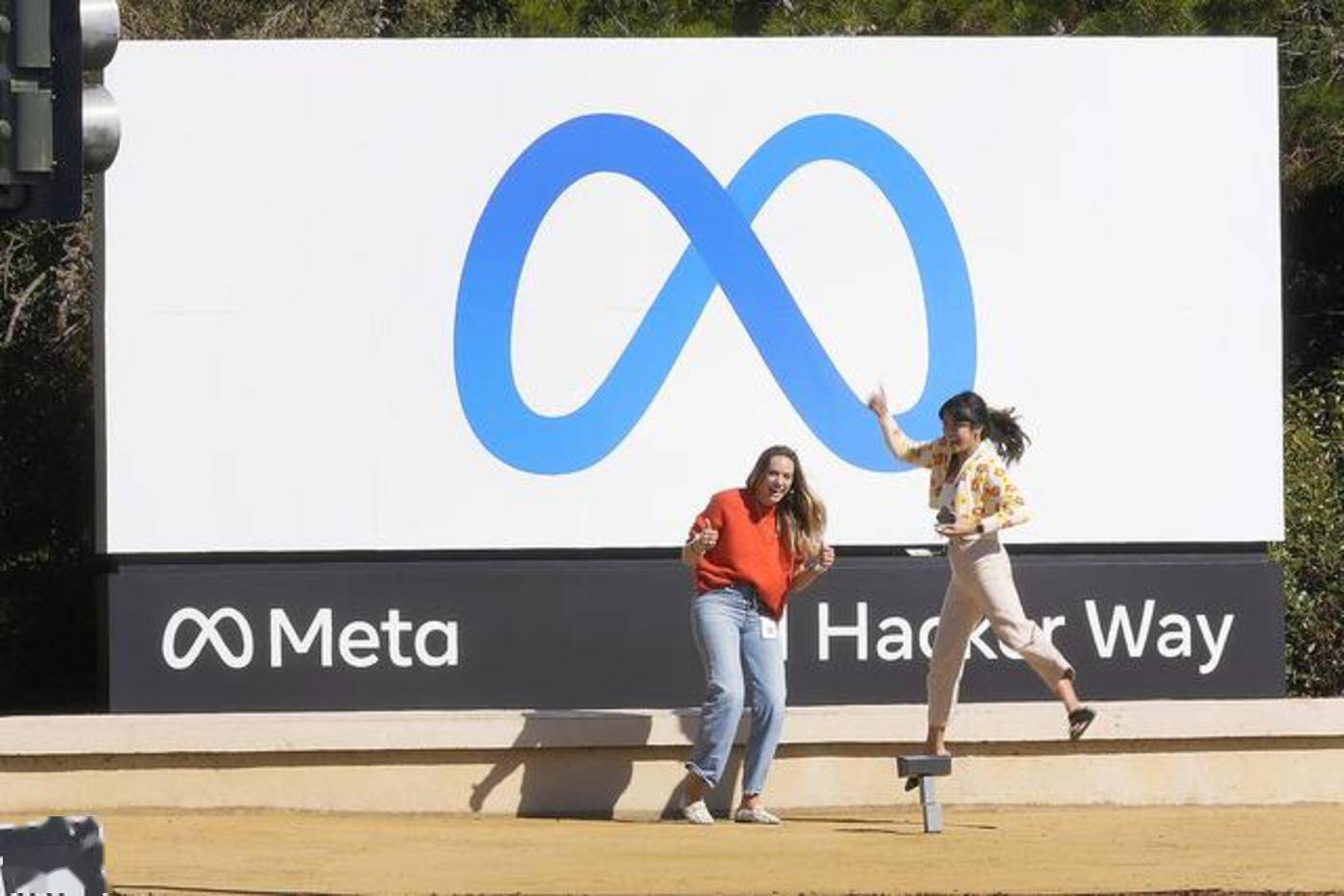 开源框架——Meta开源1750亿参数AI语言模型OPT