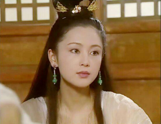 谁说“方圆脸”毁所有？让这5位美女告诉你，方脸也可美若天仙