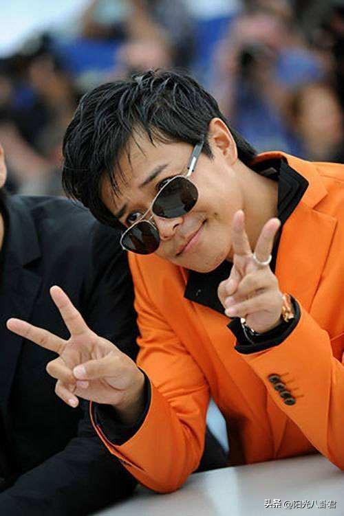 初见时青葱少年，再见时“人间油物”，这6位男星集体把路走窄了