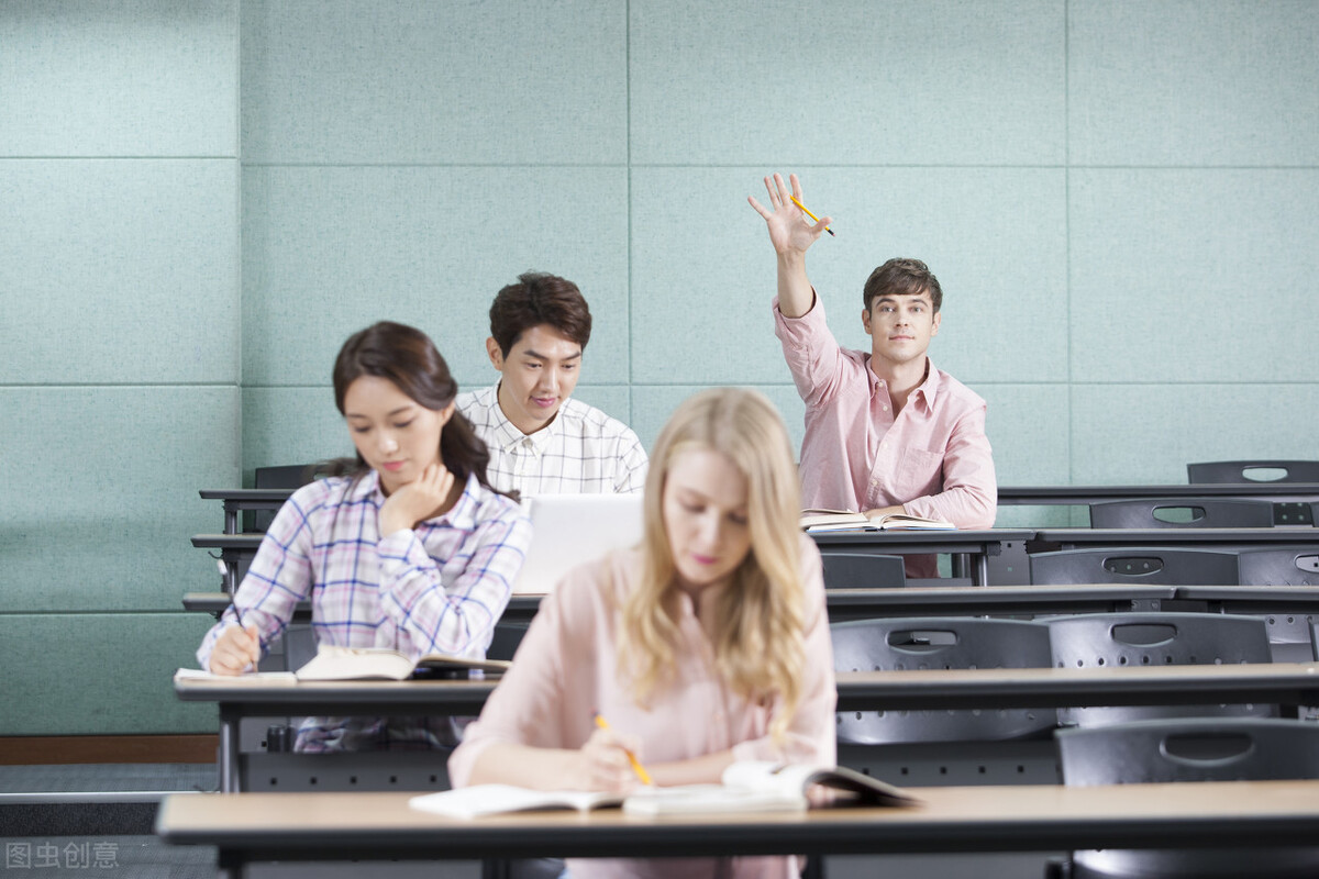 地方师专院校学生的教师职业技能培养研究——以英语学科教学为例