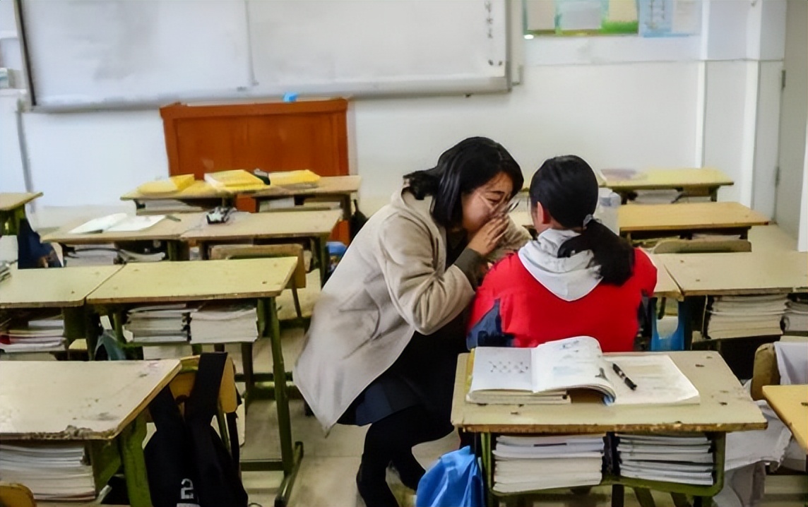 云南16岁女生在宿舍内分娩，家长老师均不知情，线索指向同学父亲