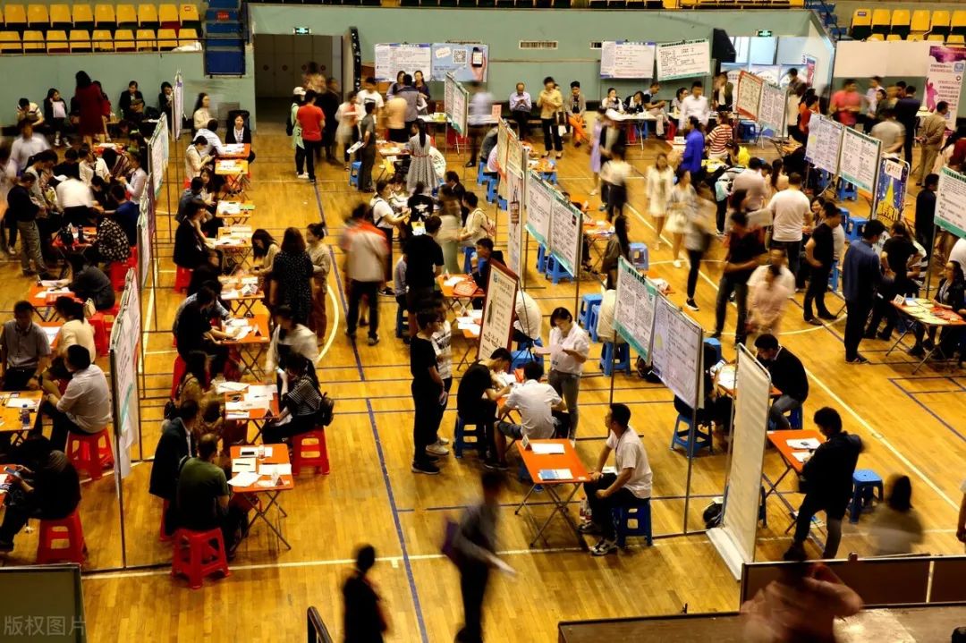 未来10年这些专业人才最紧缺，毕业就被疯抢，比铁饭碗还热门