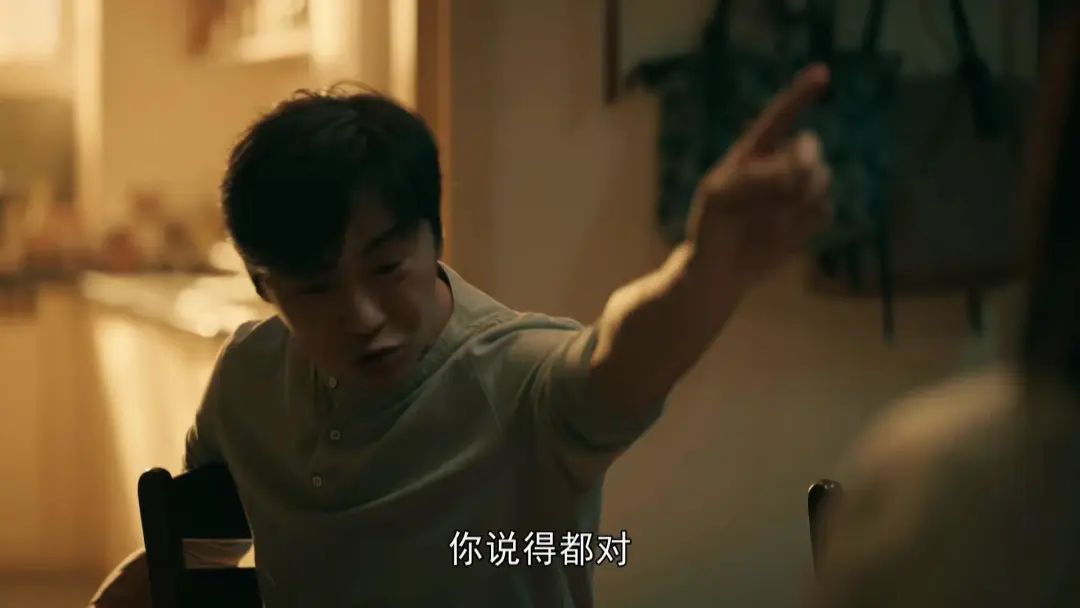 肖战获“最帅男演员奖”,著名编剧发3文嘲讽:粉丝开心就好