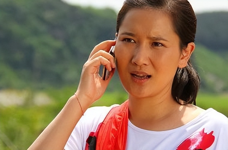 演员潘雨辰，失败的婚姻让我终身难忘，和女儿相依为命很幸福