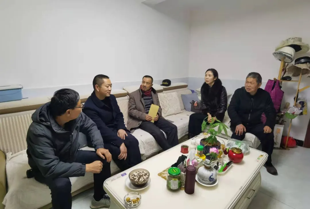 【姚检•春节特辑】春节慰问中 我们认真聆听退休干部讲检察故事