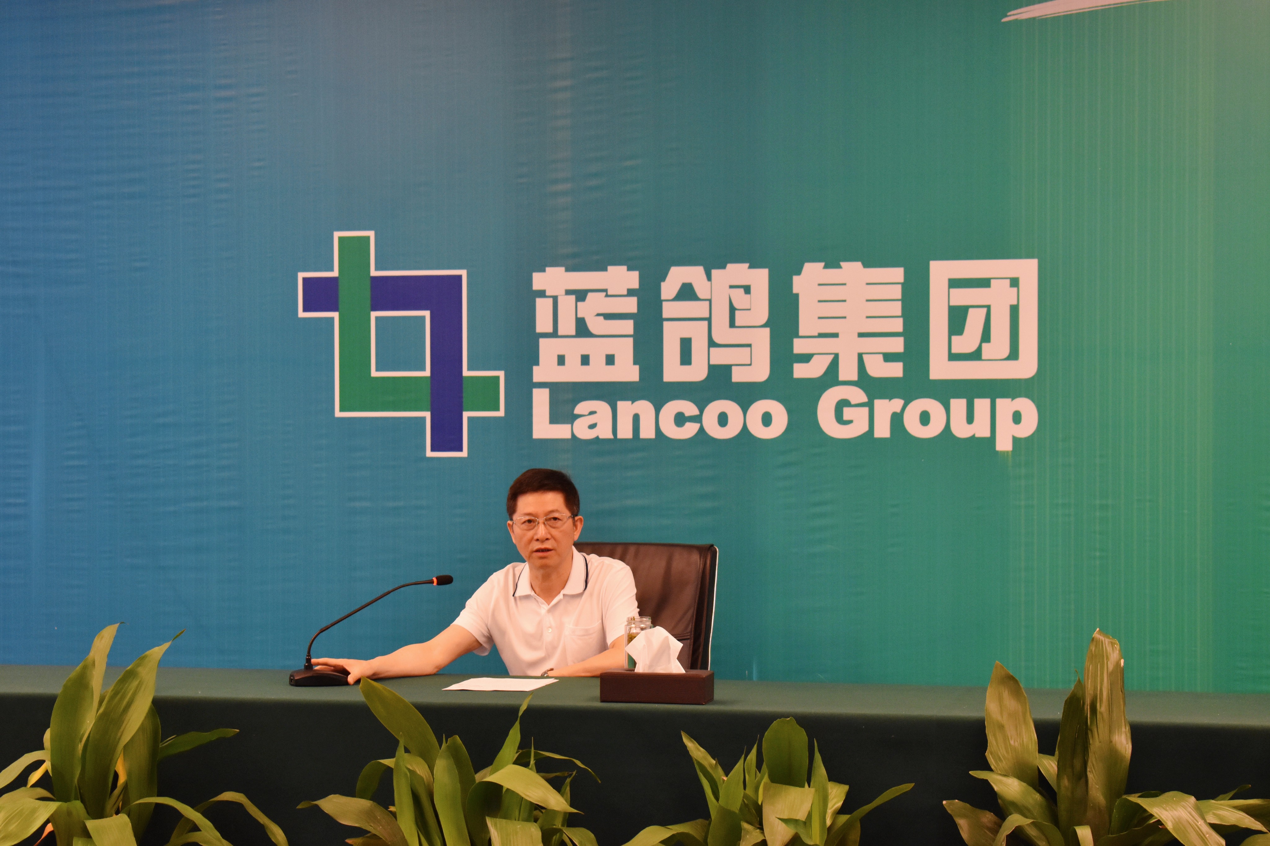 张新华董事长：如何推广蓝鸽AI一体化智慧校园