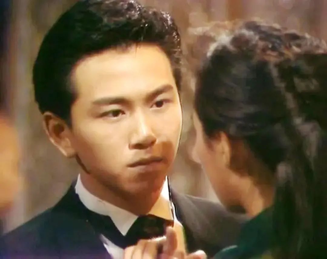 TVB男艺人top10，个个英俊帅气，前三名实至名归