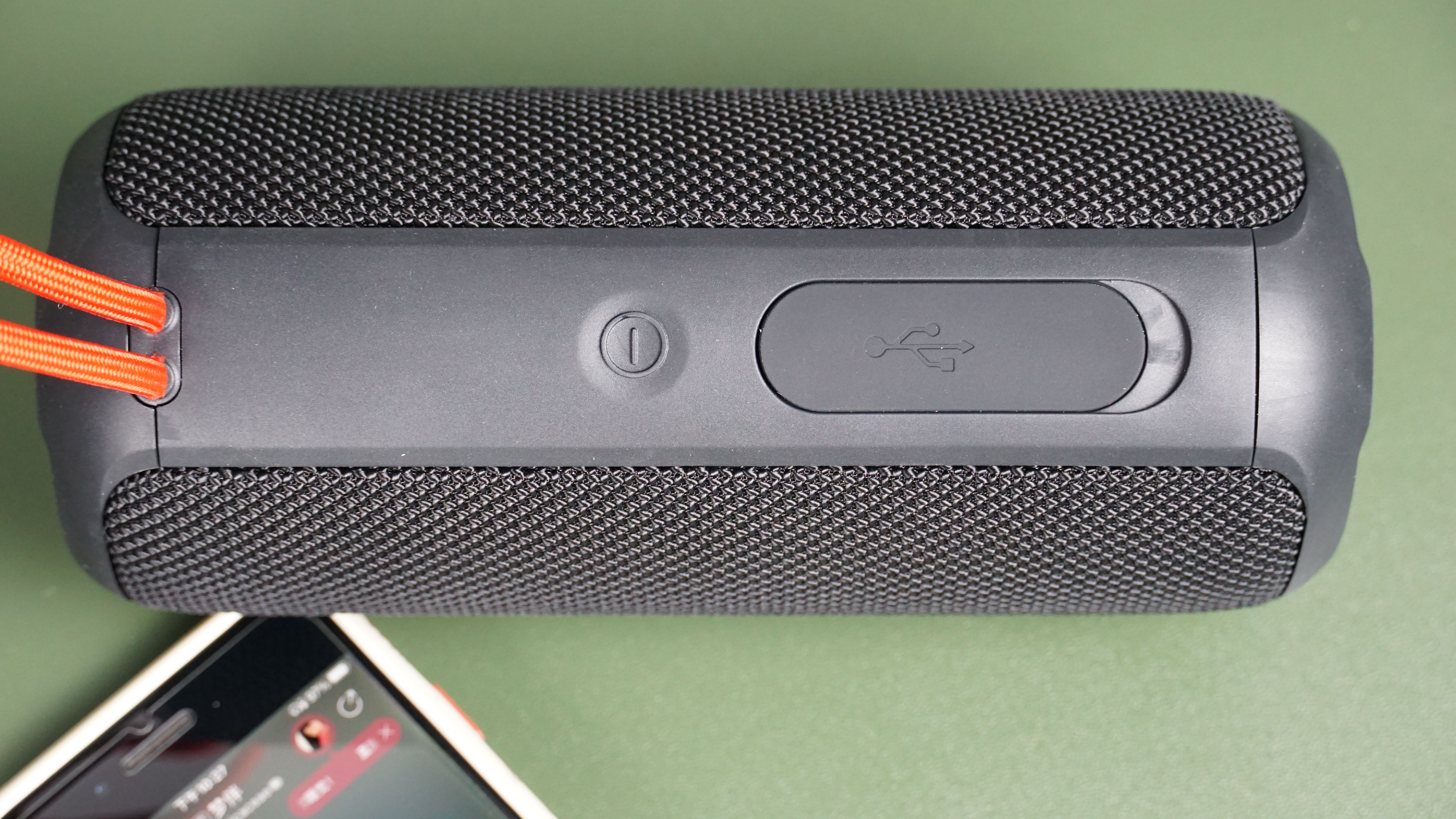 IPX7级防水，环绕立体声Sanag M12S Pro音箱表现出色
