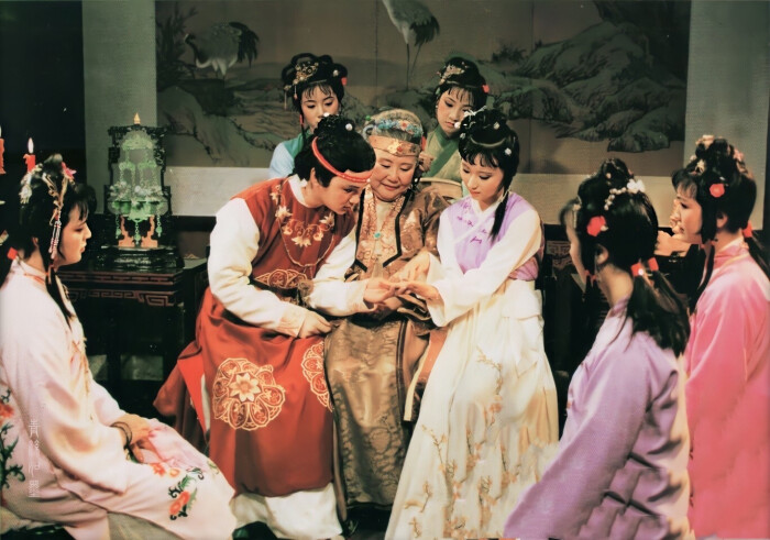 ​《红楼梦》贾宝玉有阳历生日，且是芒种这天，这里面有何玄机？