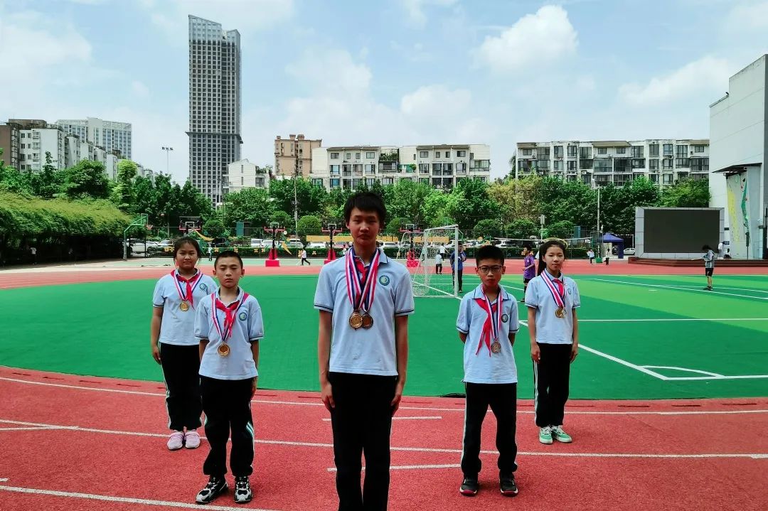 少年强则国强，5.4中队正铿锵｜走进天府新区南湖小学优秀中队