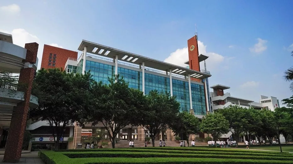 广州国际学校2022年第一波海外升学录取来啦！黑马竟是...