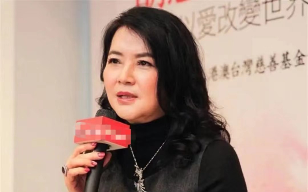 红极一时却突然“消失”的15位明星：林芳兵险毁容，利智为爱息影