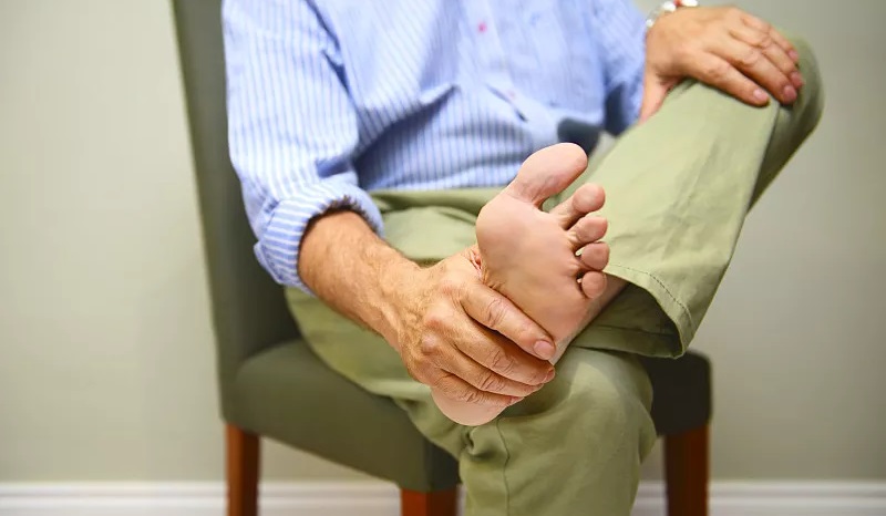 血糖高了，看脚就知道？脚部如果有这3种变化，提醒你该降糖了