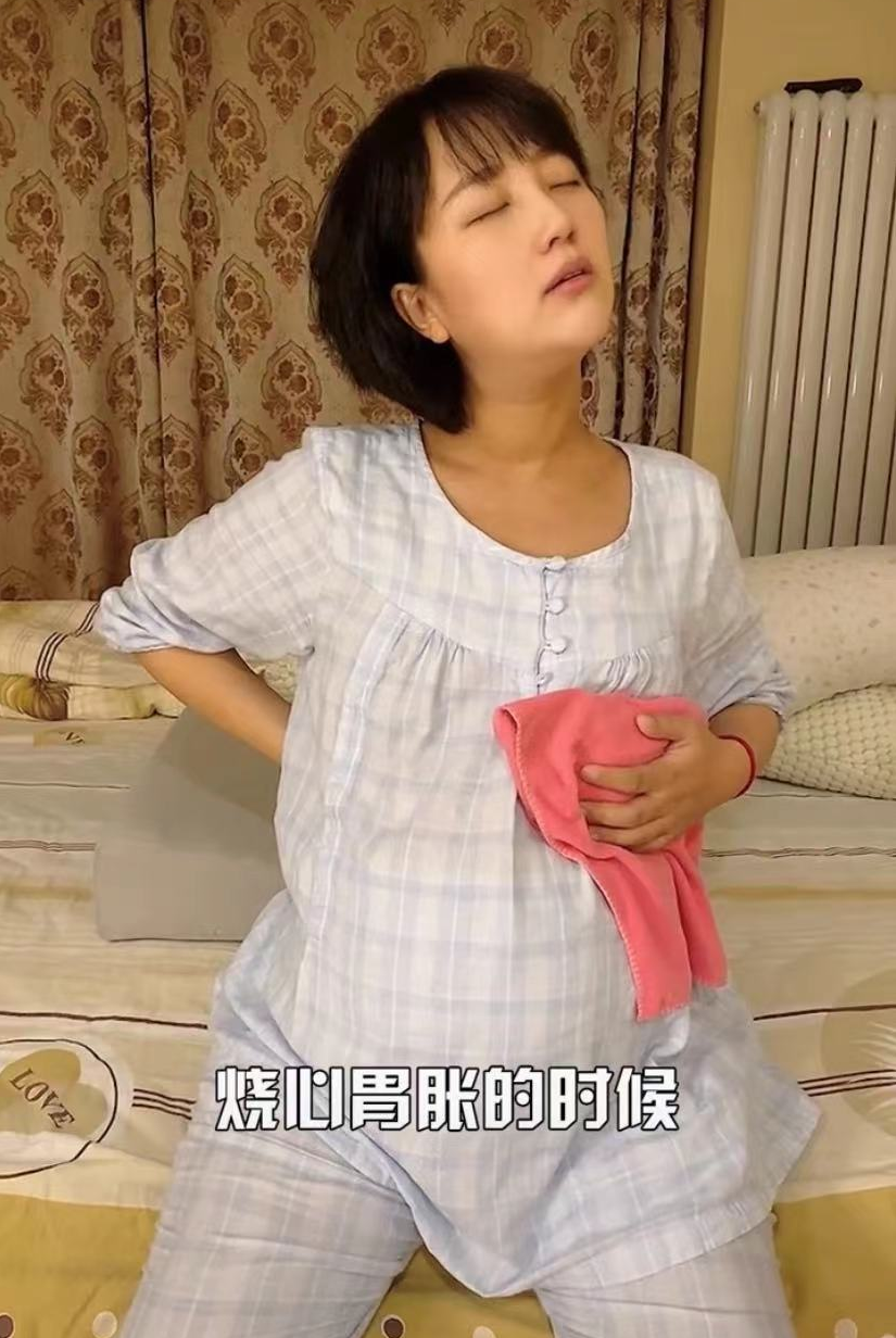 高龄产妇是多少岁(38岁女星高龄产子) - 青木春