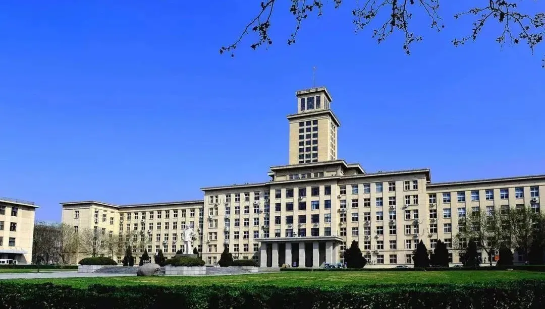 中国金融学最好的大学有哪些？想学金融学的学生详细了解一下