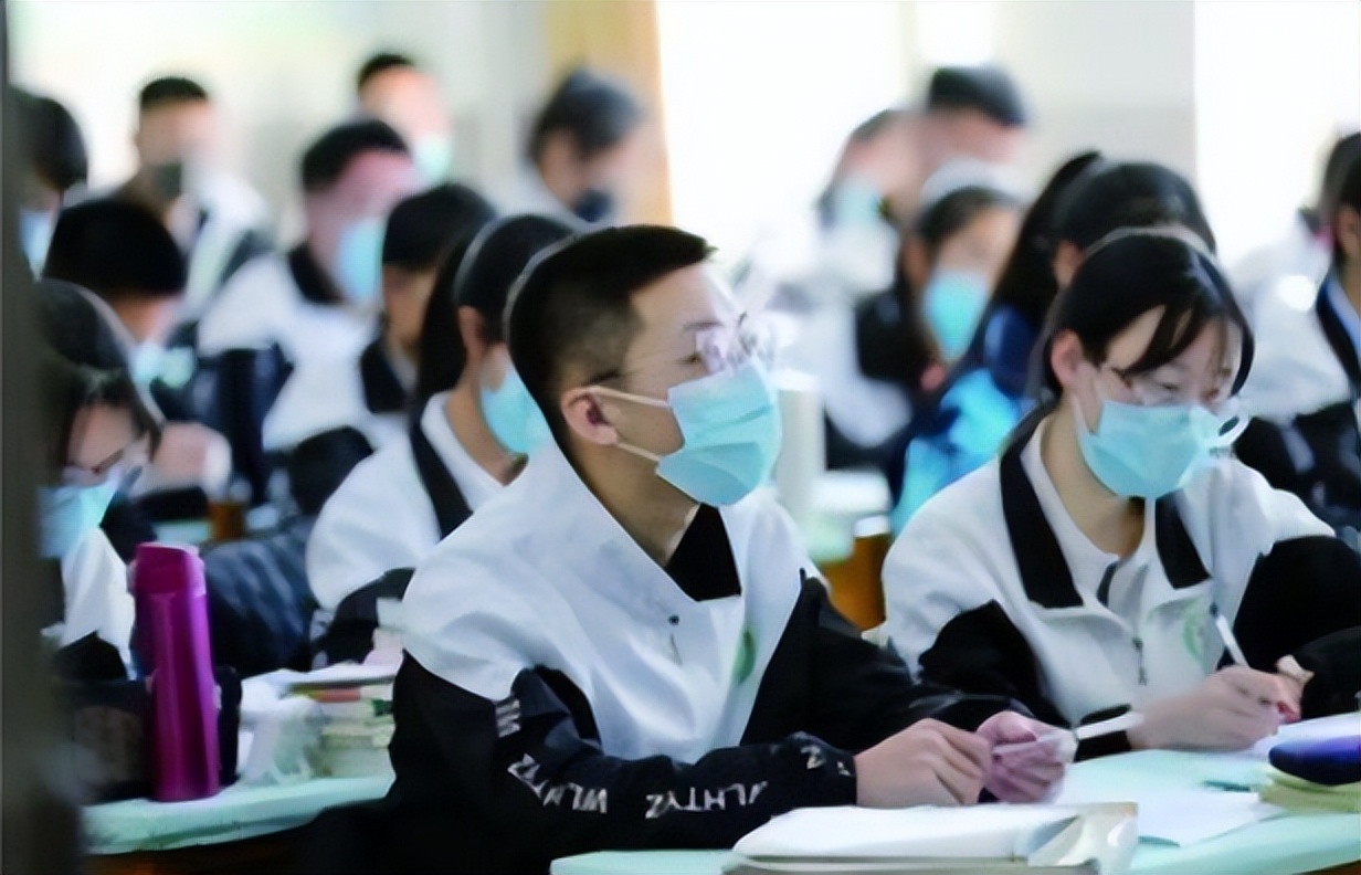 私立高中不能“随便进”了？3个招生渠道或将受阻，家长却很开心