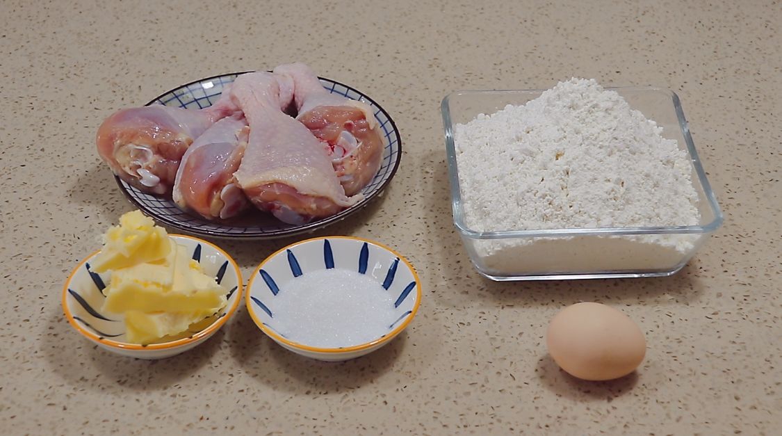 天气寒冷，碰到这面包，我绝不手软，包上大鸡腿，吃着真过瘾