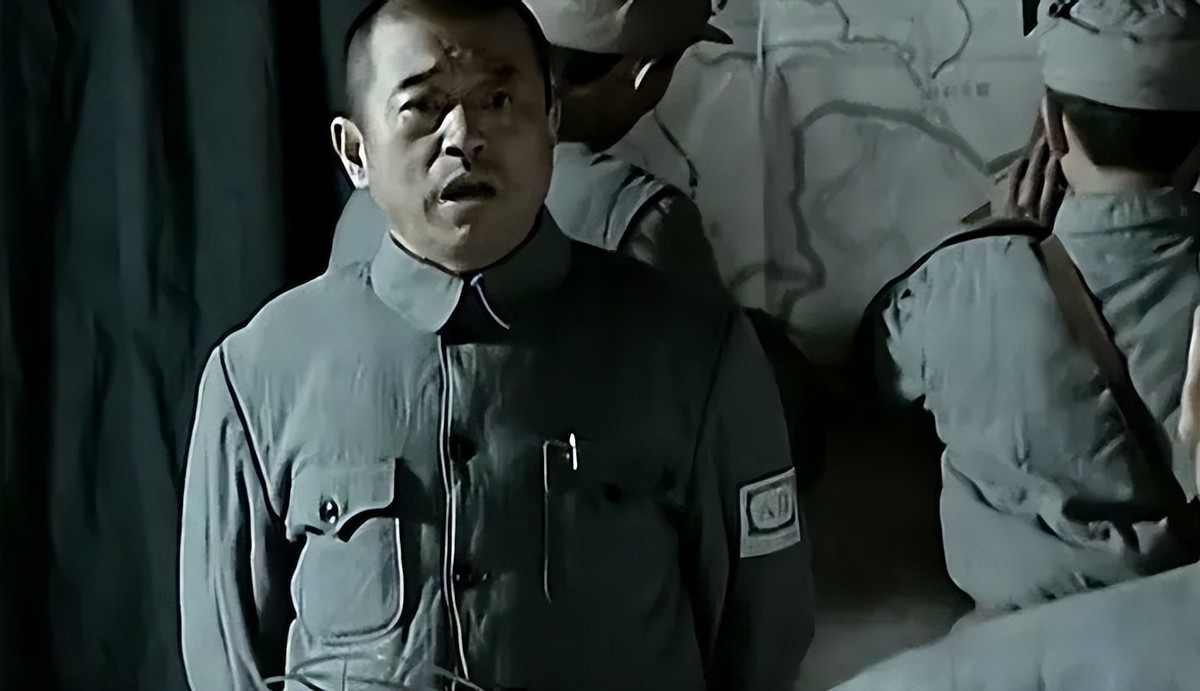 同样是演彭德怀，把董勇、宗利群、丁笑宜放在一起，差别就出来了