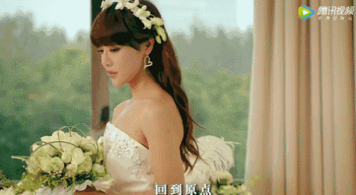 满屏的一星差评，但她怎么还没糊？