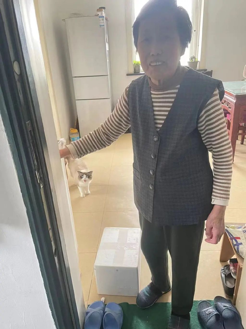 26个在上海封控区游走的90后