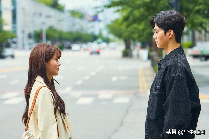 非官配却超搭的CP！《二十五，二十一》智雄&升婉超强CP感引热议