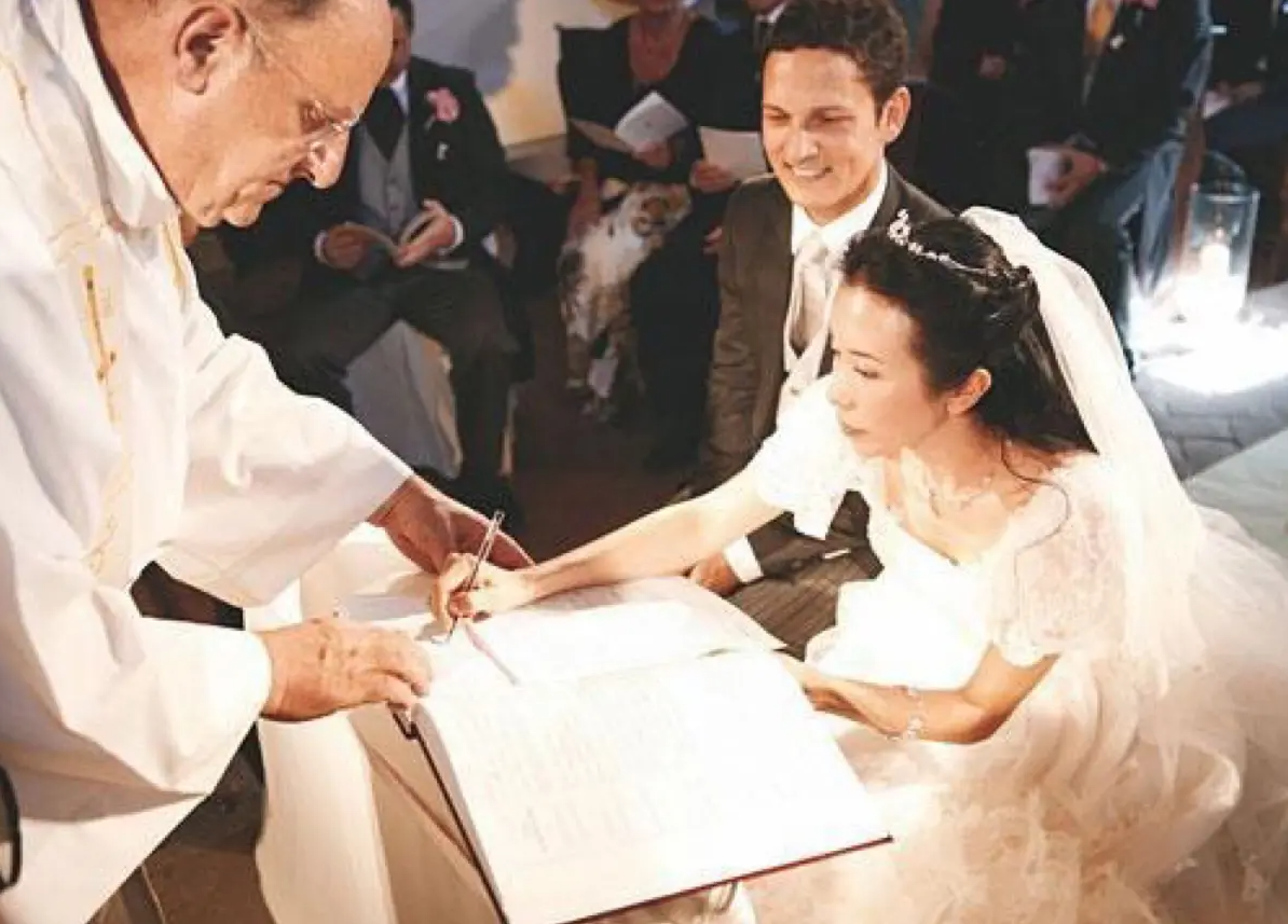 下嫁寒门的6位女星，莫文蔚当后妈，陈嘉桦嫁职员，吴倩莲退出圈