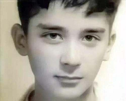 66年前高考成绩接近满分，却被清华北大拒收的混血男孩，后来怎样