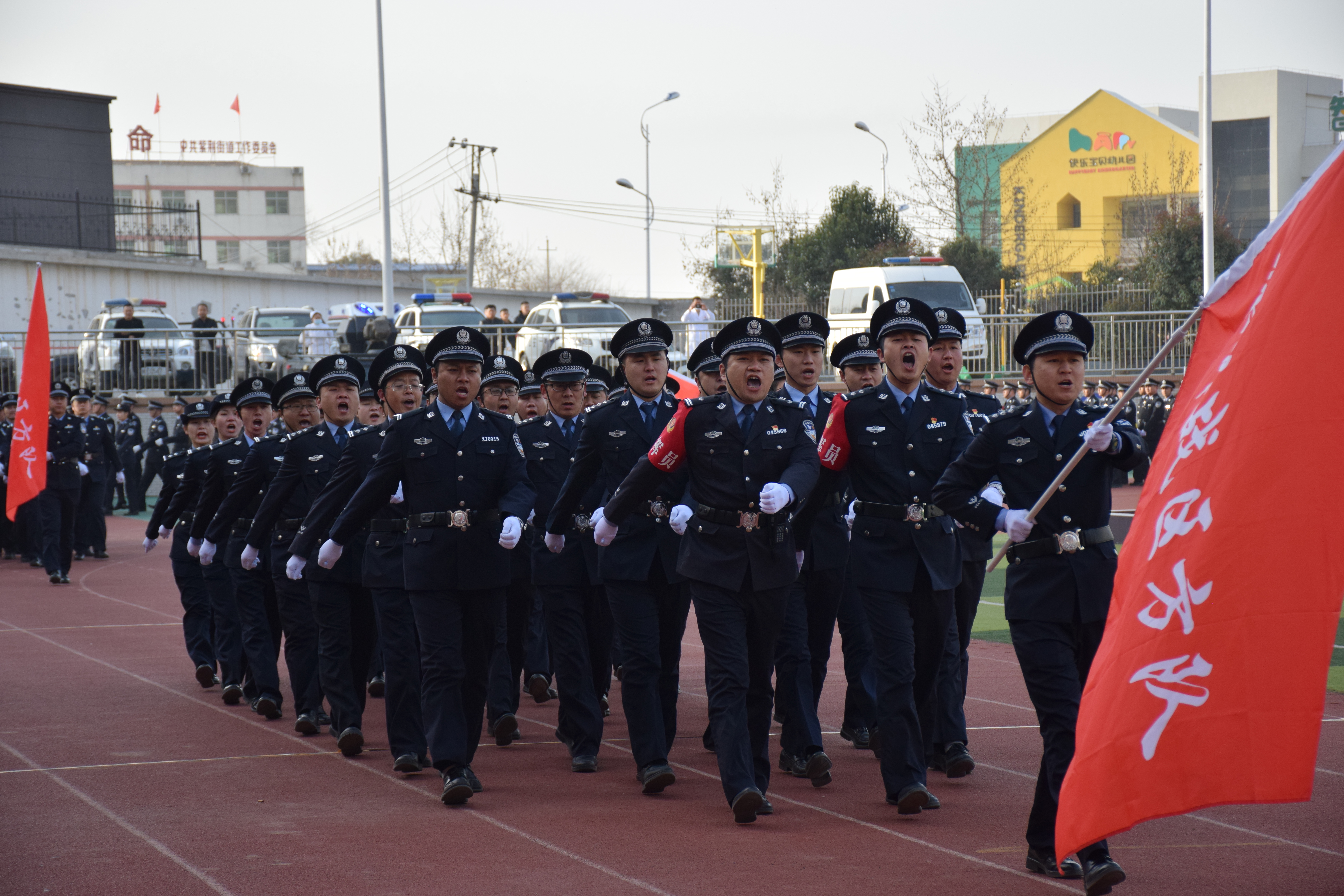 忠诚铸就钢铁志 沙场点兵保安宁——蒲城公安举行2022年春训实战练兵会操活动（组图）