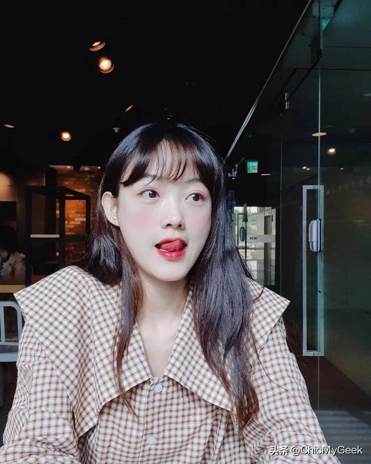 她从鱿鱼游戏火到僵尸校园惊艳美貌神似雪莉李圣经