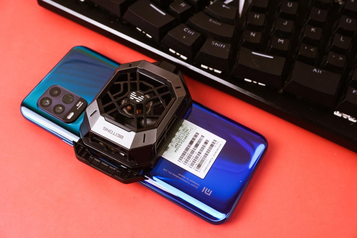 最强王者必备的手游降温神器，北通千机寒散热器