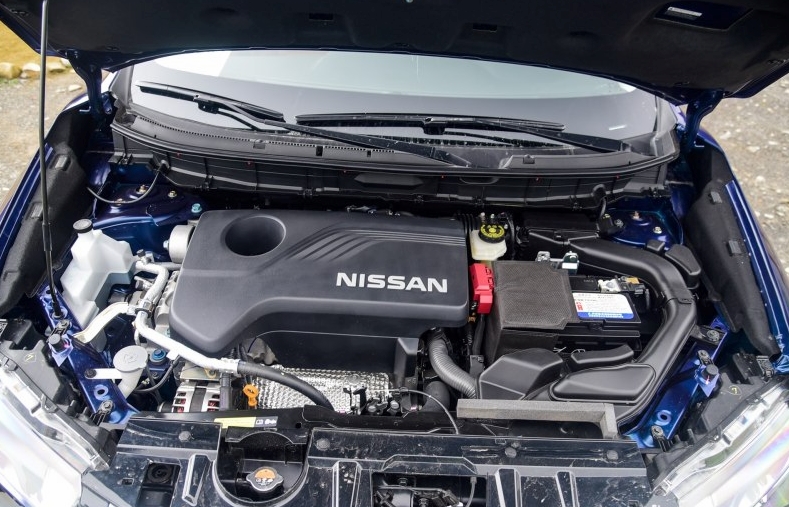 同为日系车，日产奇骏和本田CRV如何选择？看过你就懂了