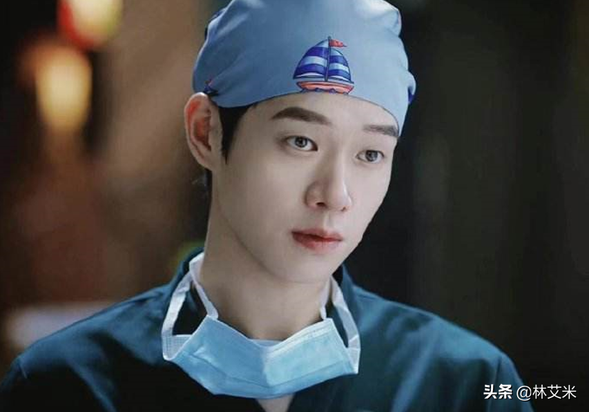 《关于唐医生的一切》：空降海归女主任唐佳瑜，被排挤，如何破局